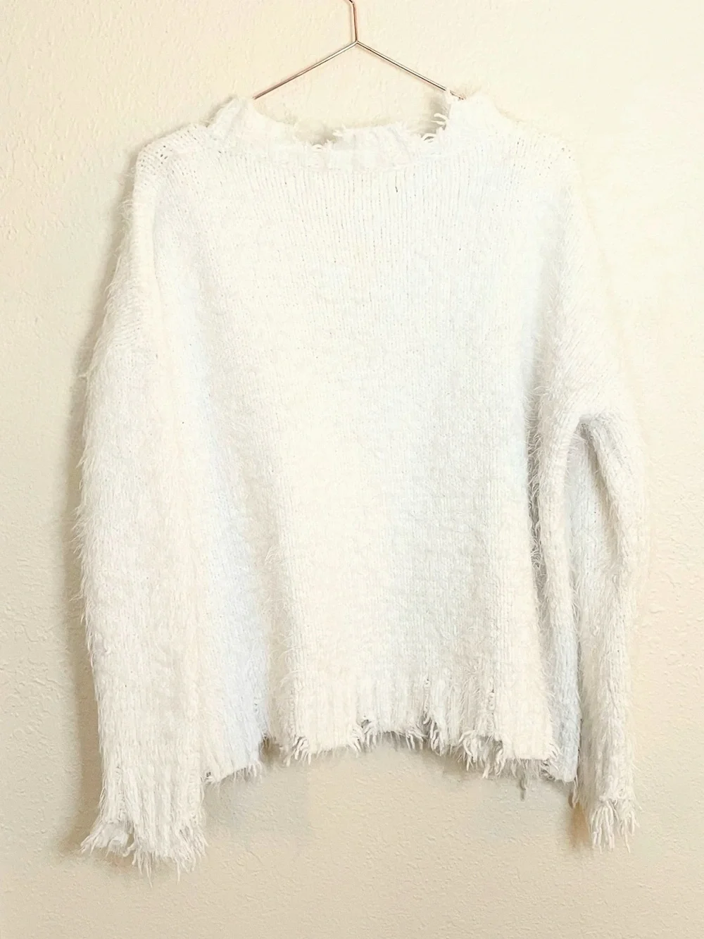 POL Ivory Distressed Fuzzy Knit Oversized Sweater M
